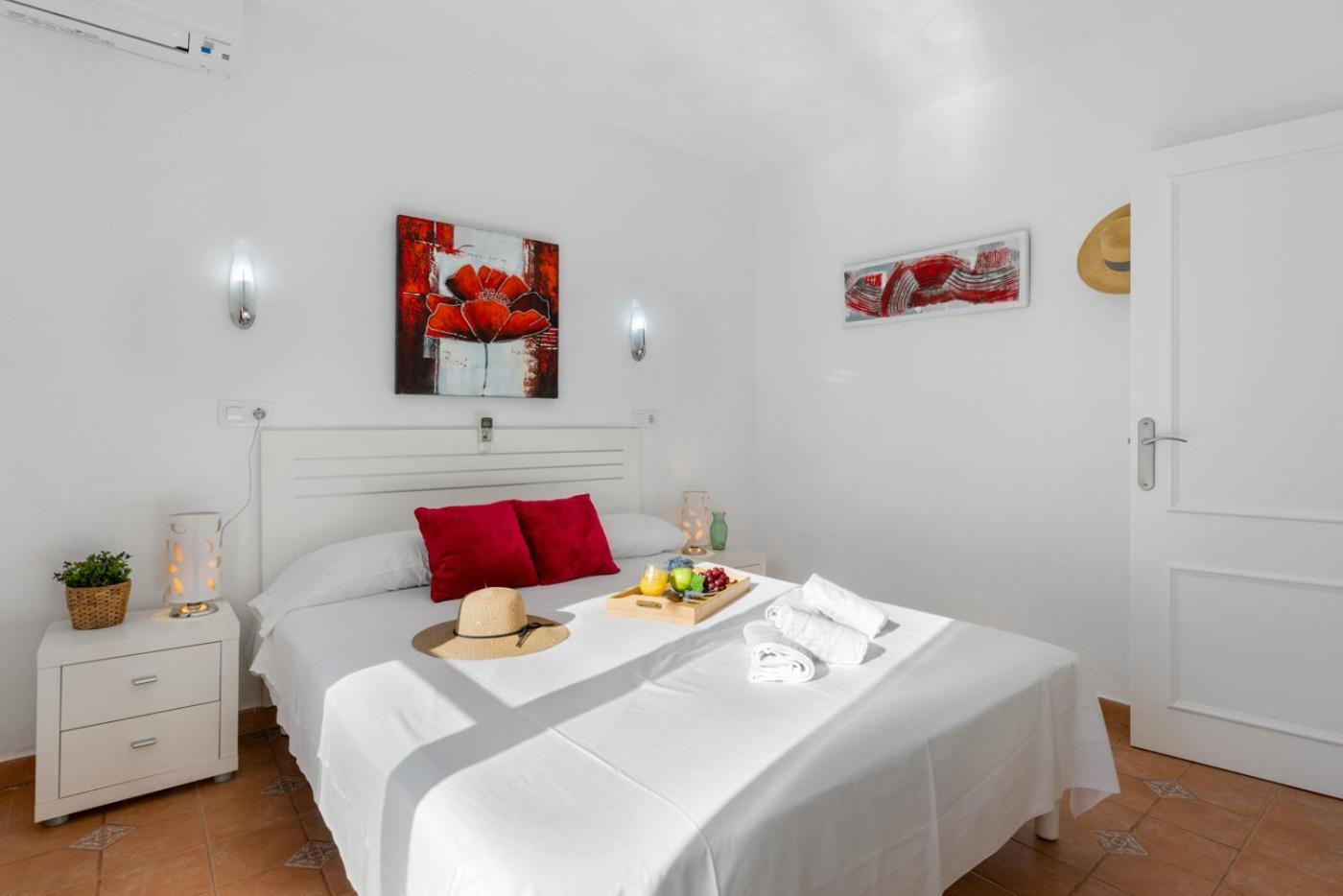 Villa Anais - Plusholidays กัลเป ภายนอก รูปภาพ